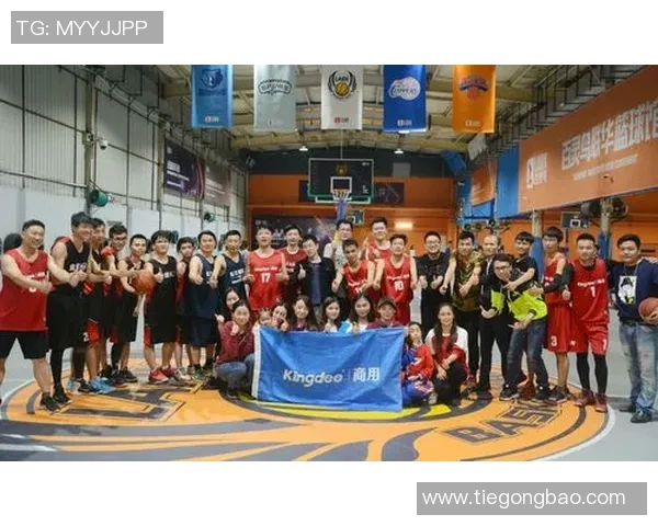 深圳篮球队与上海篮球队赛后复盘分析团队协作的关键因素与表现