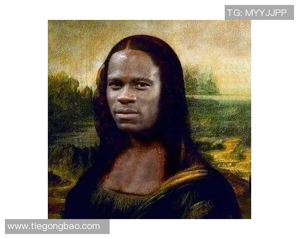 足球明星雕像搞笑视频大集合让你捧腹大笑的精彩瞬间回顾